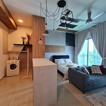 Sandy Suite By Sm Hub Cyberjaya Exterior photo