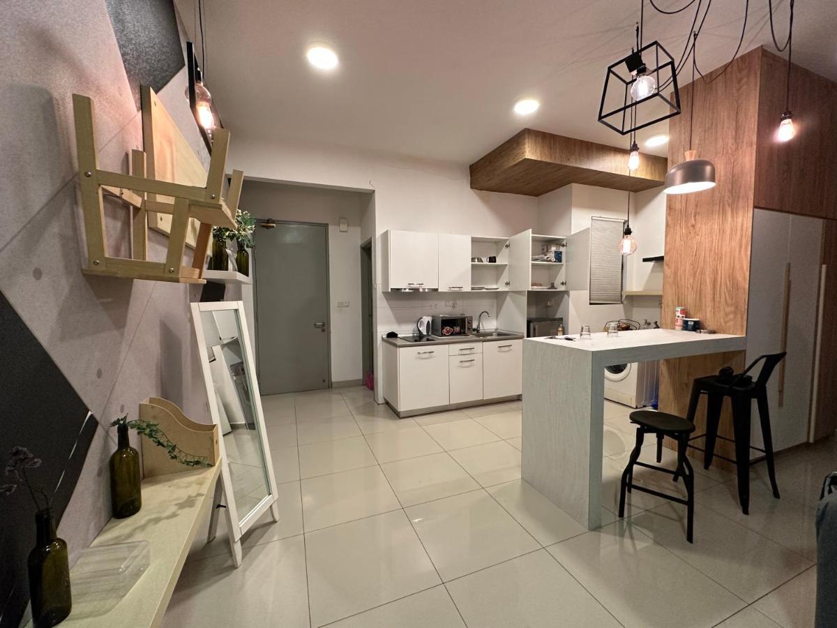 Sandy Suite By Sm Hub Cyberjaya Exterior photo